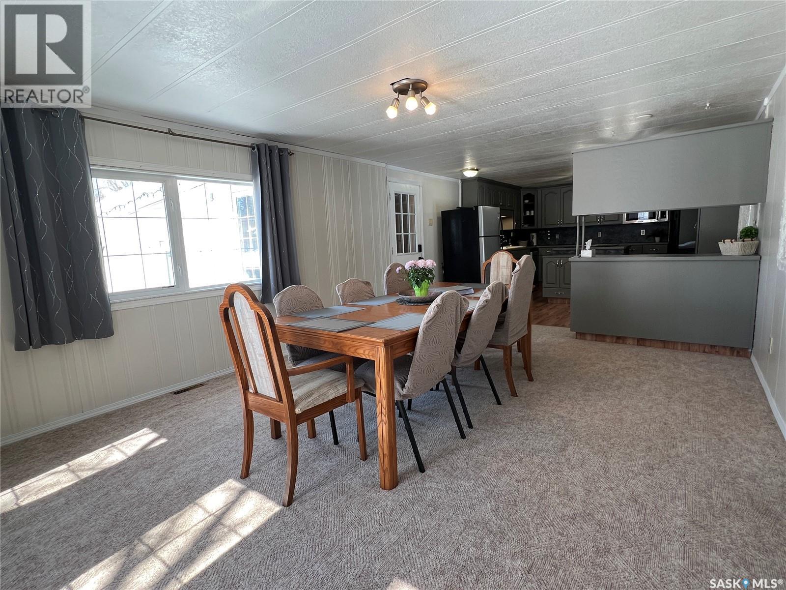 720 Maple Drive, Esterhazy, Saskatchewan  S0A 0X0 - Photo 22 - SK033359