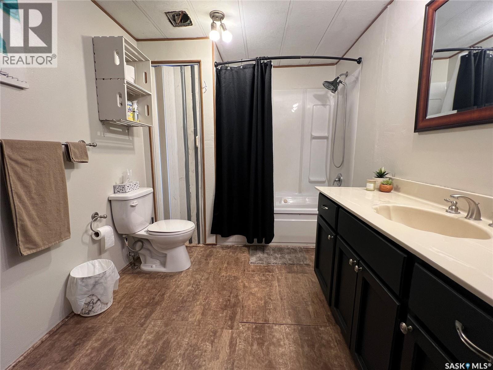 720 Maple Drive, Esterhazy, Saskatchewan  S0A 0X0 - Photo 42 - SK033359