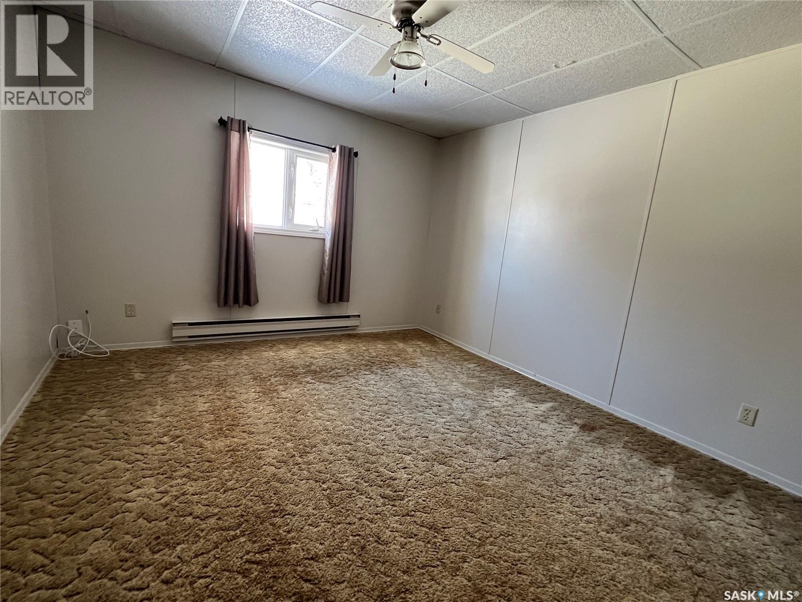 720 Maple Drive, Esterhazy, Saskatchewan  S0A 0X0 - Photo 47 - SK033359