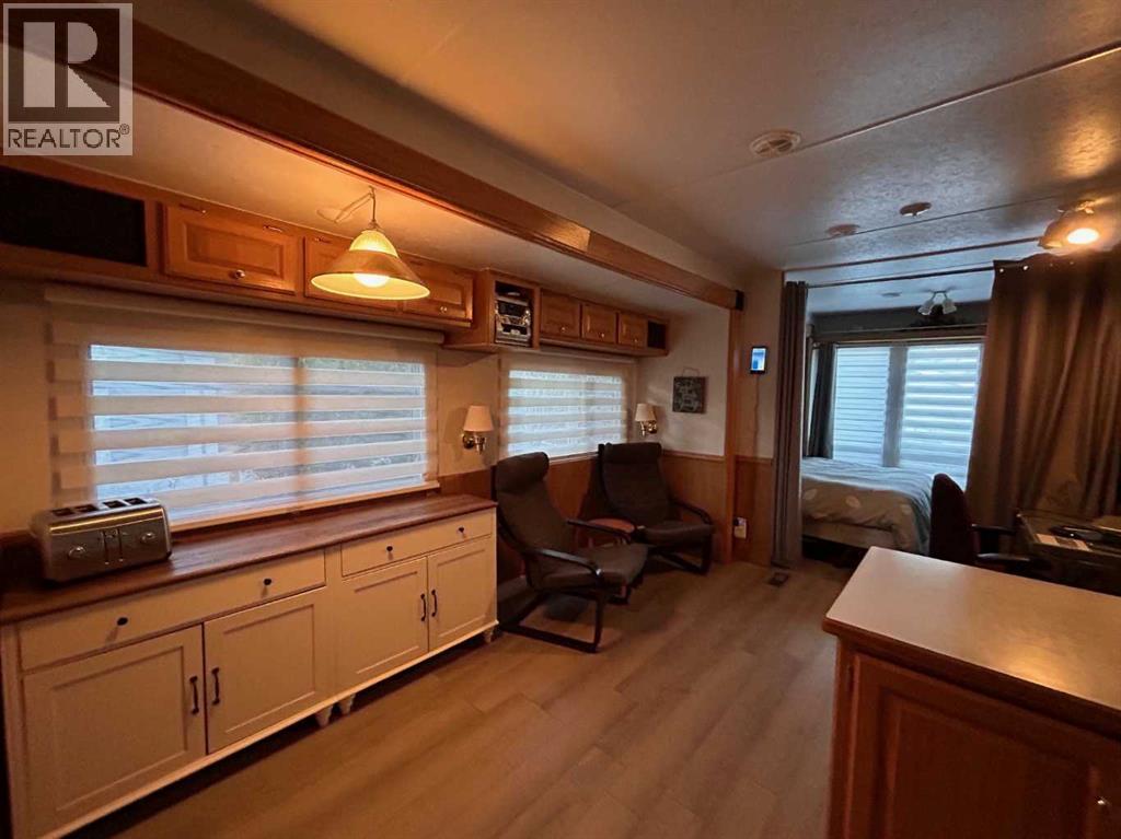 186 2540 Twp 353, Rural Red Deer County, Alberta  T4G 0K6 - Photo 4 - A2303334