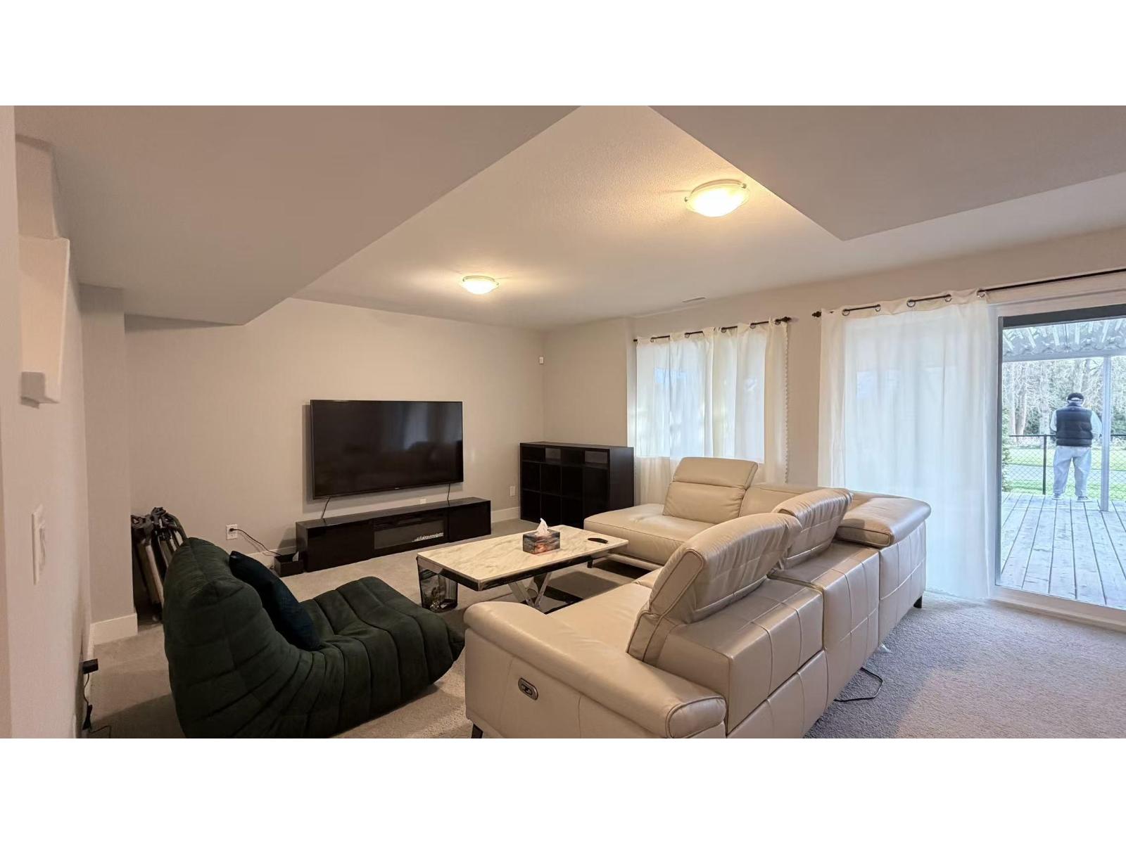 16988 77a Avenue, Surrey, British Columbia  V4N 6L2 - Photo 6 - R3108170