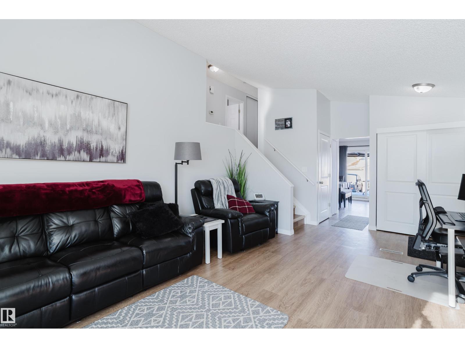 6 Kiniski Cr NW, Edmonton, Alberta  T6L 5A9 - Photo 12 - E4475018