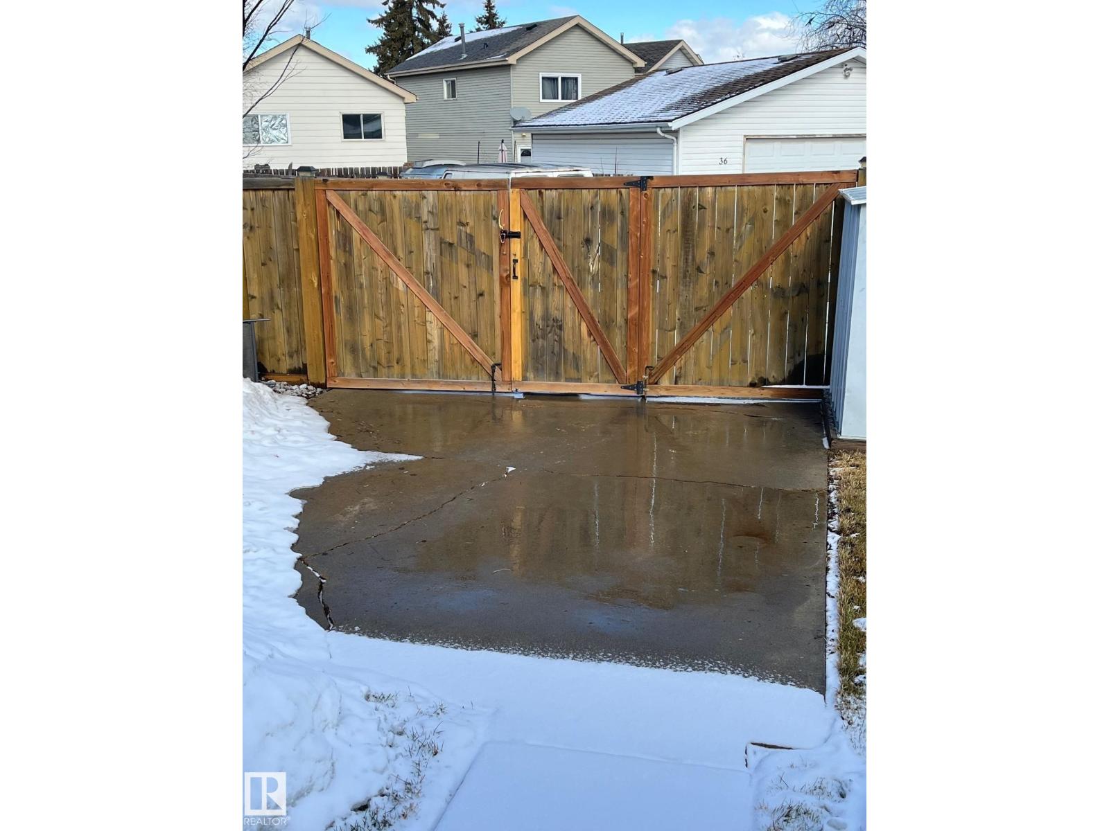 6 Kiniski Cr NW, Edmonton, Alberta  T6L 5A9 - Photo 19 - E4475018