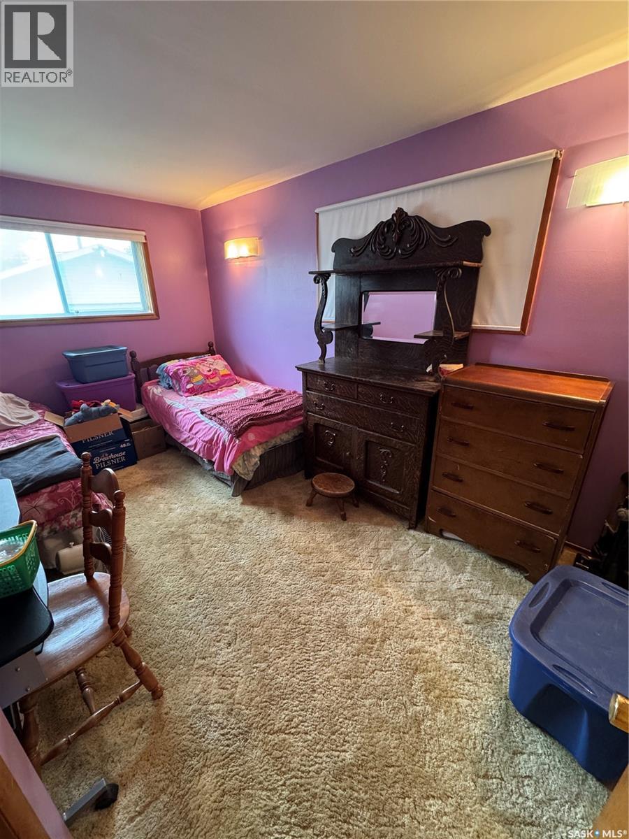 100 1st Avenue N, Spalding, Saskatchewan  S0K 4C0 - Photo 12 - SK018463