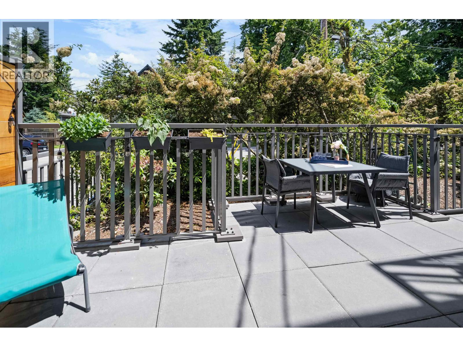 101 2121 W 6th Avenue, Vancouver, British Columbia  V6K 1V5 - Photo 8 - R3107515