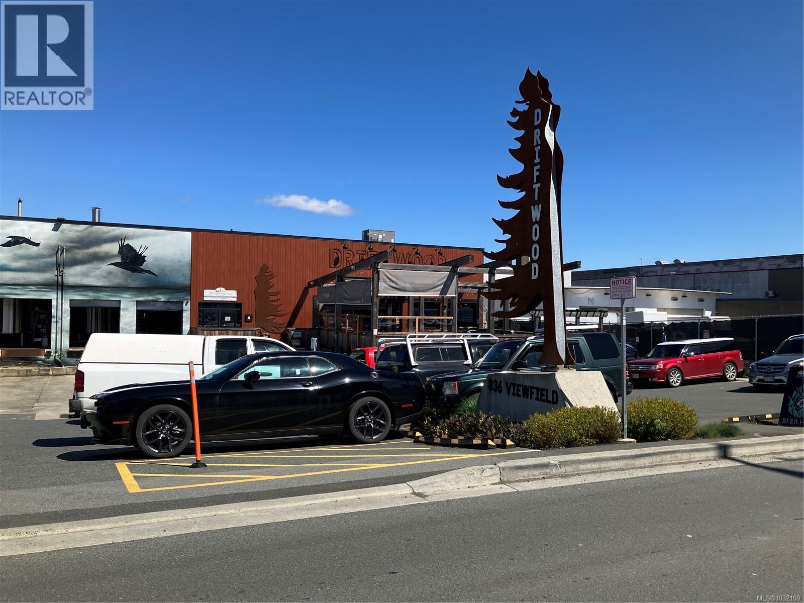 202 899 Esquimalt Rd, Esquimalt, British Columbia  V9A 3M5 - Photo 49 - 1032109