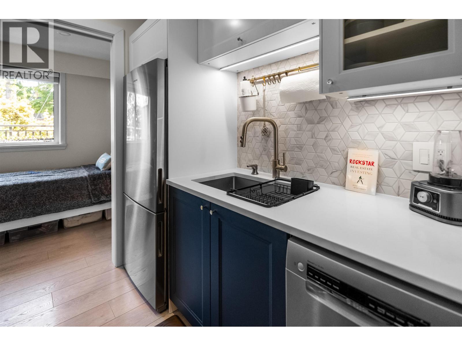 101 2121 W 6th Avenue, Vancouver, British Columbia  V6K 1V5 - Photo 21 - R3107515