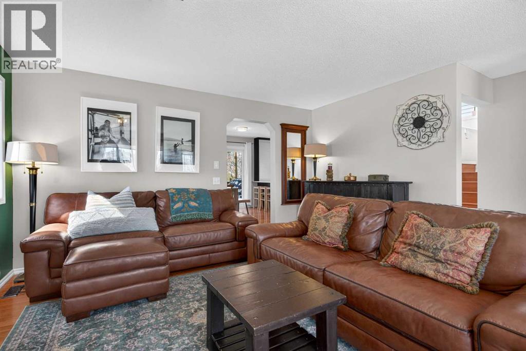 97 Tuscany Valley View Nw, Calgary, Alberta  T3L 2E8 - Photo 8 - A2298082