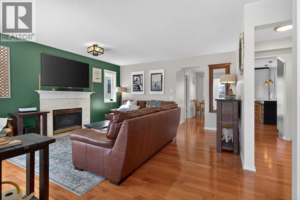 97 Tuscany Valley View Nw, Calgary, Alberta  T3L 2E8 - Photo 9 - A2298082