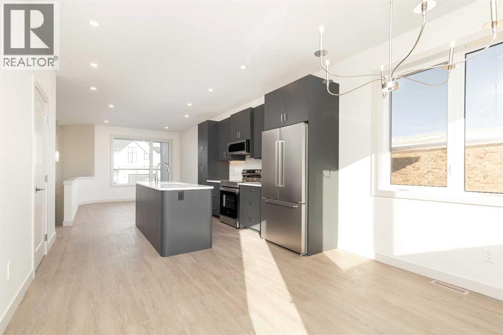 566 Malahat Green W, Lethbridge, Alberta  T1J 5H1 - Photo 10 - A2285039