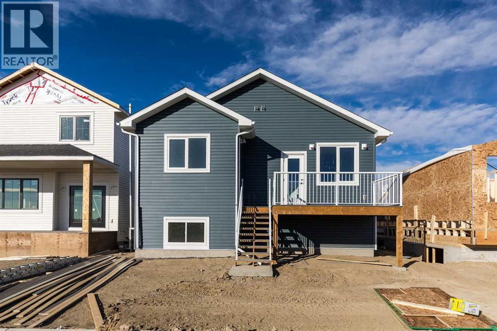 566 Malahat Green W, Lethbridge, Alberta  T1J 5H1 - Photo 37 - A2285039