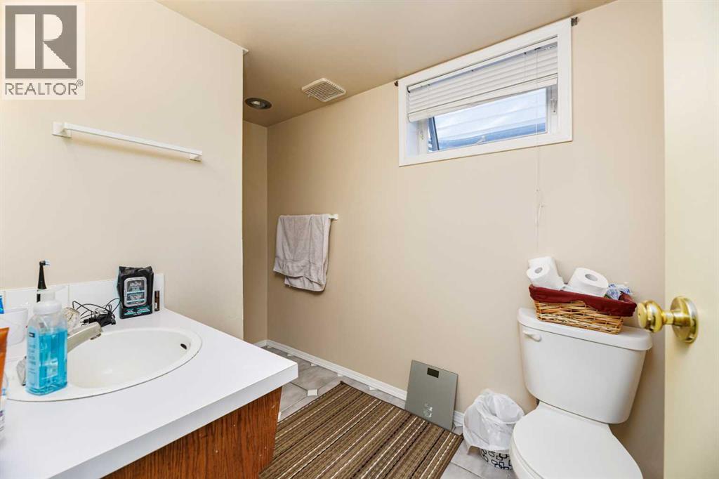 4216 37 Street, Red Deer, Alberta  T4N 0T7 - Photo 17 - A2289666