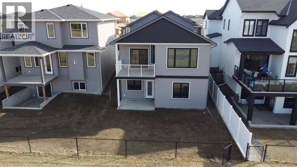 561 Malahat Green W, Lethbridge, Alberta  T1J 5H1 - Photo 35 - A2301347