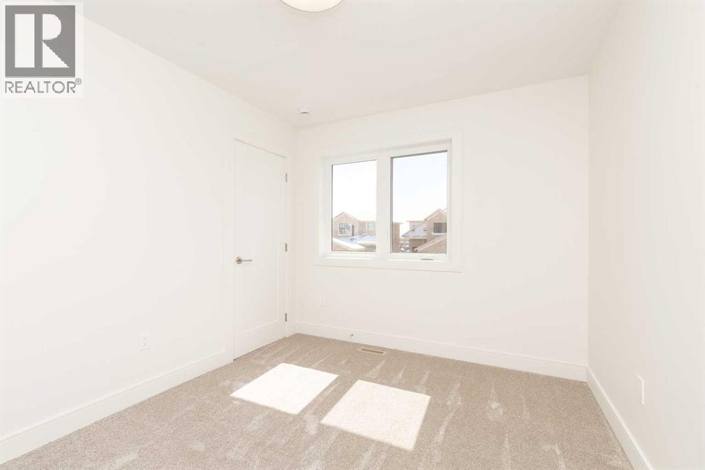 561 Malahat Green W, Lethbridge, Alberta  T1J 5H1 - Photo 20 - A2301347