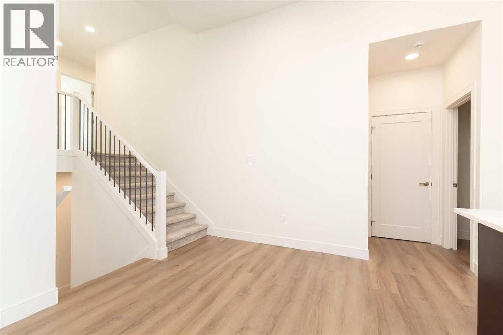 561 Malahat Green W, Lethbridge, Alberta  T1J 5H1 - Photo 12 - A2301347