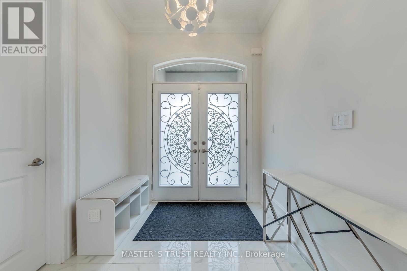 62 Merlin Street, Oakville, Ontario  L6H 0Z4 - Photo 3 - W13017724