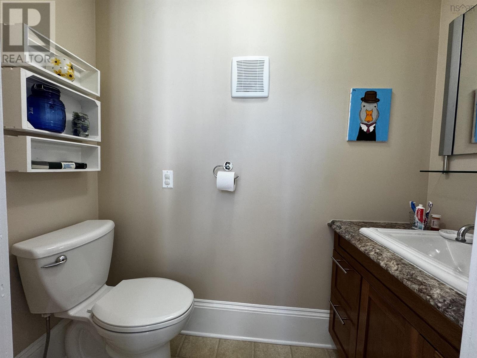 11 Cameron Street, Glace Bay, Nova Scotia  B1A 2E8 - Photo 5 - 202607897