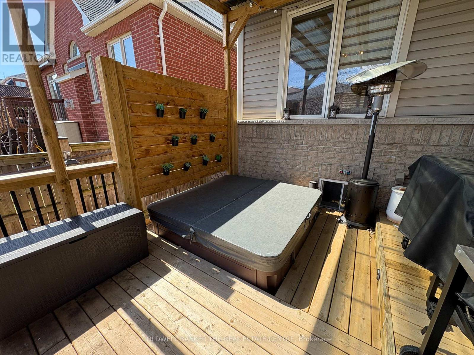 33 Booth Street, Bradford West Gwillimbury, Ontario  L3Z 0A4 - Photo 36 - N12918428