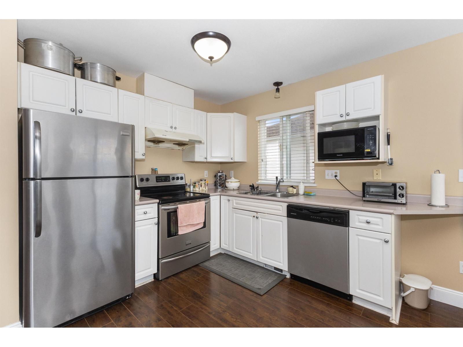 3345 Siskin Drive, Abbotsford, British Columbia  V2T 6T4 - Photo 11 - R3107806