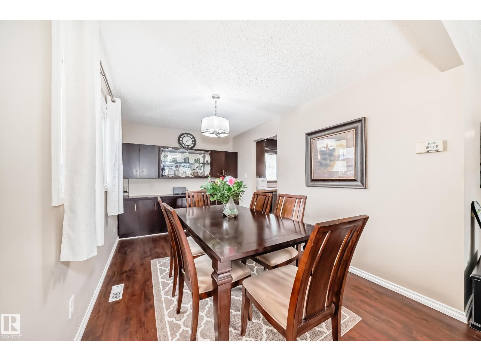 2212 142 Av Nw, Edmonton, Alberta  T5Y 1E6 - Photo 10 - E4482323