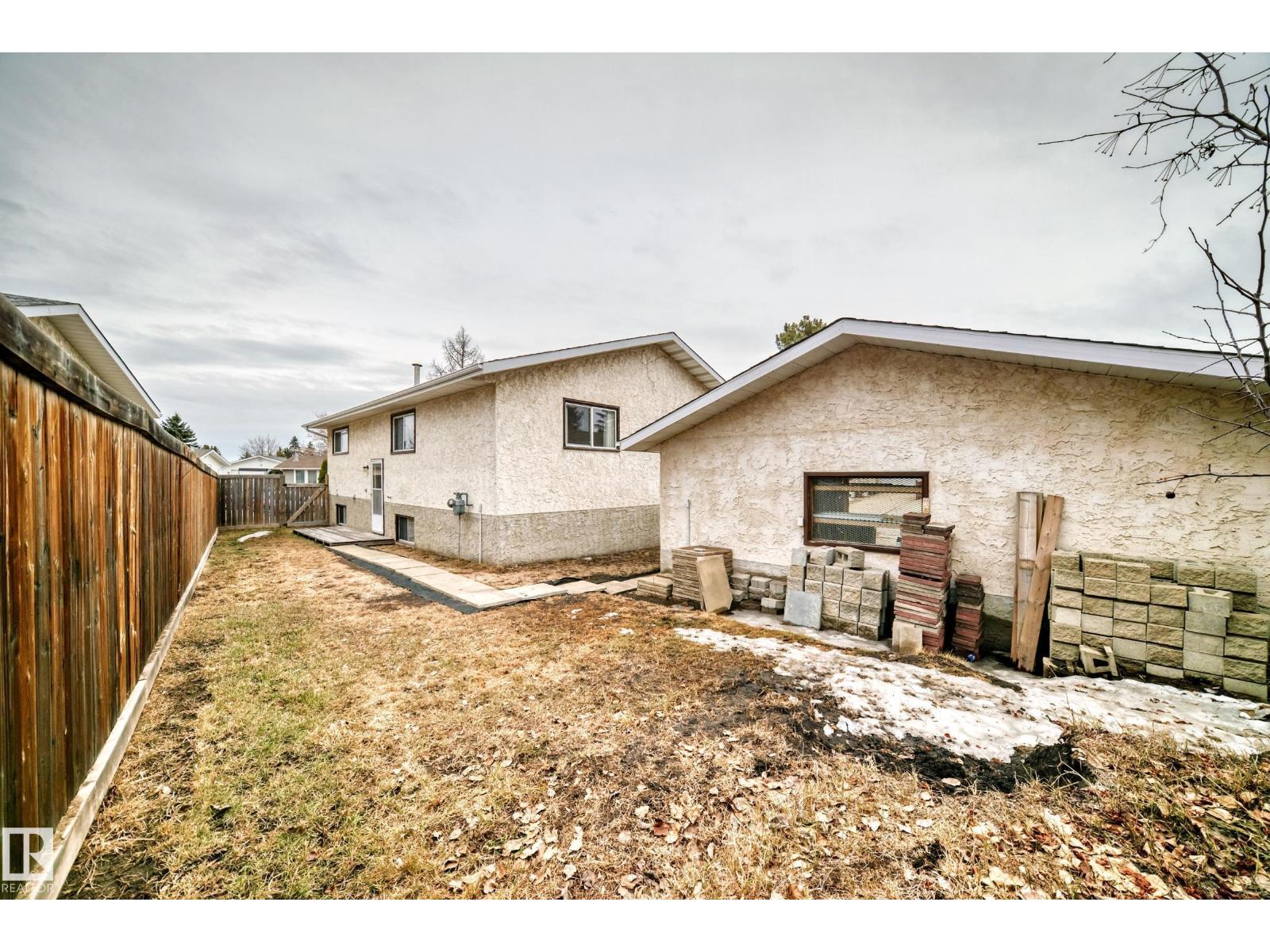 2212 142 Av Nw, Edmonton, Alberta  T5Y 1E6 - Photo 55 - E4482323