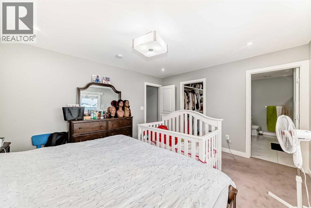 197 Baysprings Gardens SW, Airdrie, Alberta  T4B 5C5 - Photo 21 - A2290238