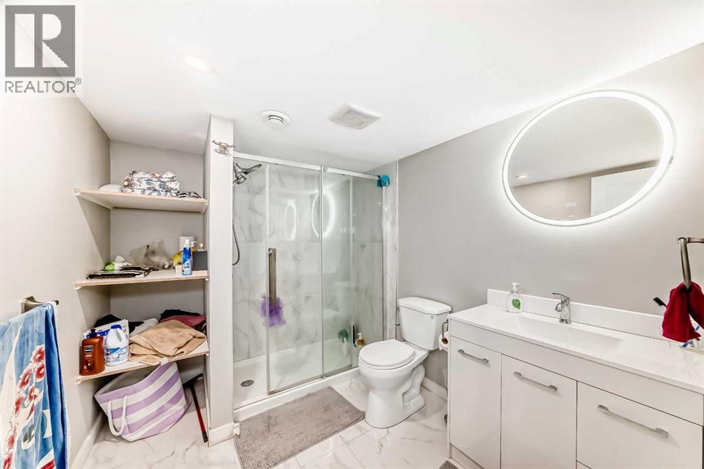 197 Baysprings Gardens SW, Airdrie, Alberta  T4B 5C5 - Photo 45 - A2290238