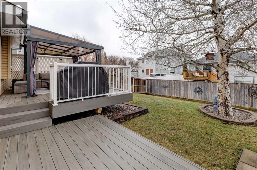 19 Riverstone Crescent Se, Calgary, Alberta  T2C 4A4 - Photo 17 - A2301777