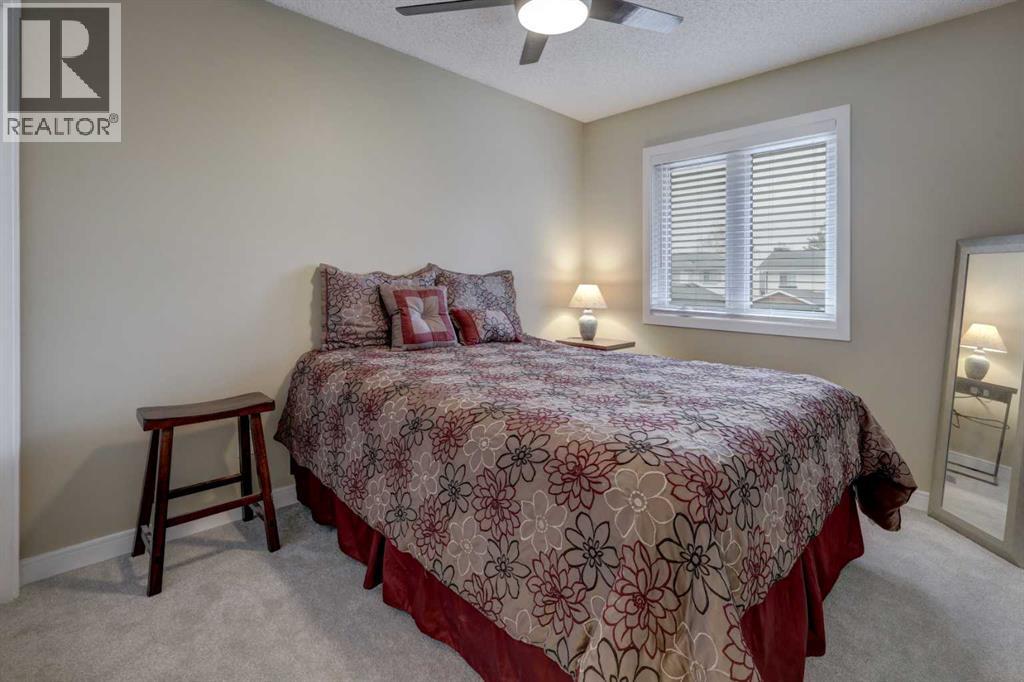 19 Riverstone Crescent Se, Calgary, Alberta  T2C 4A4 - Photo 24 - A2301777