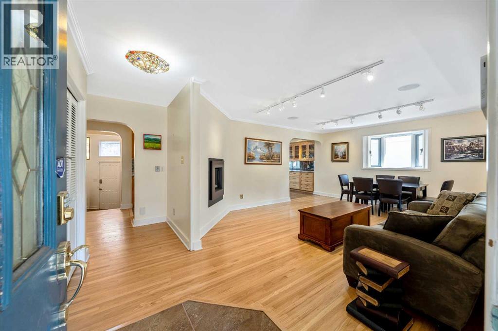 1338 Hamilton Street Nw, Calgary, Alberta  T2N 3W6 - Photo 4 - A2302314