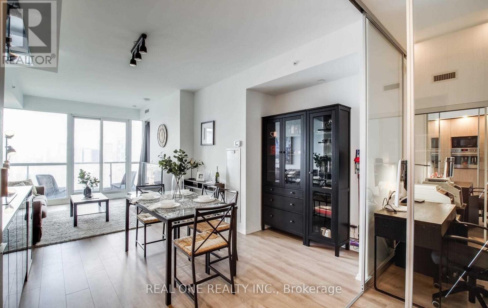 4317 - 70 Temperance Street, Toronto, Ontario  M5H 0B1 - Photo 12 - C13017738