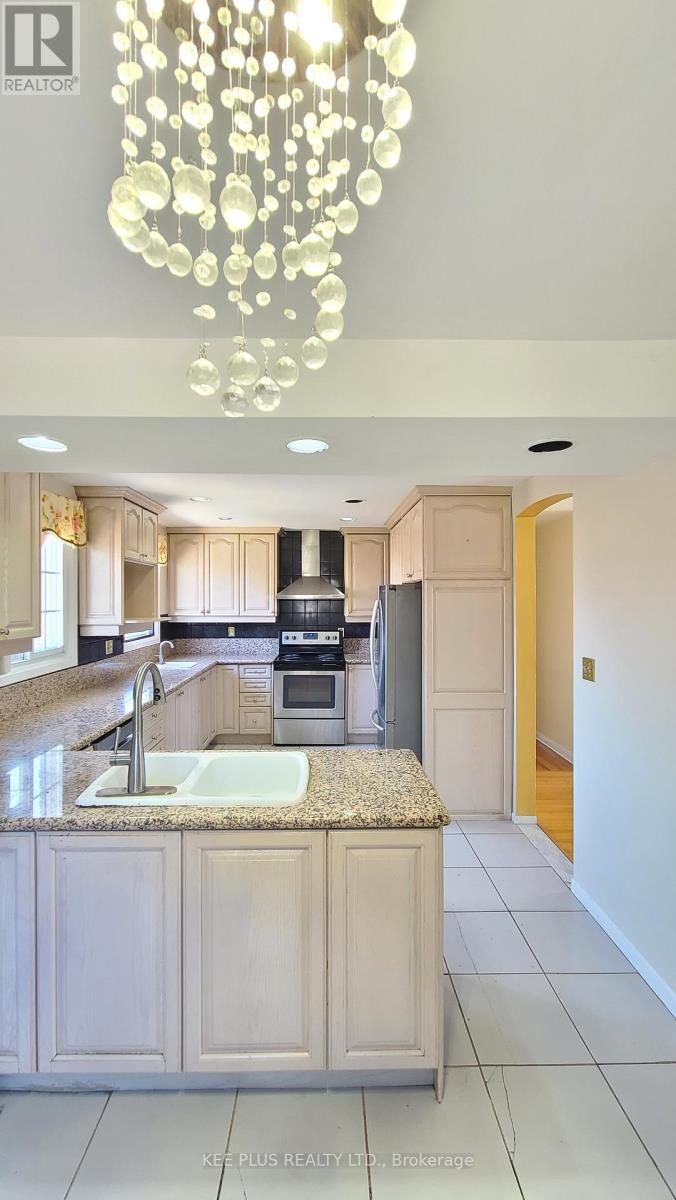 424 Military Trail, Toronto, Ontario  M1E 4E7 - Photo 3 - E13017736