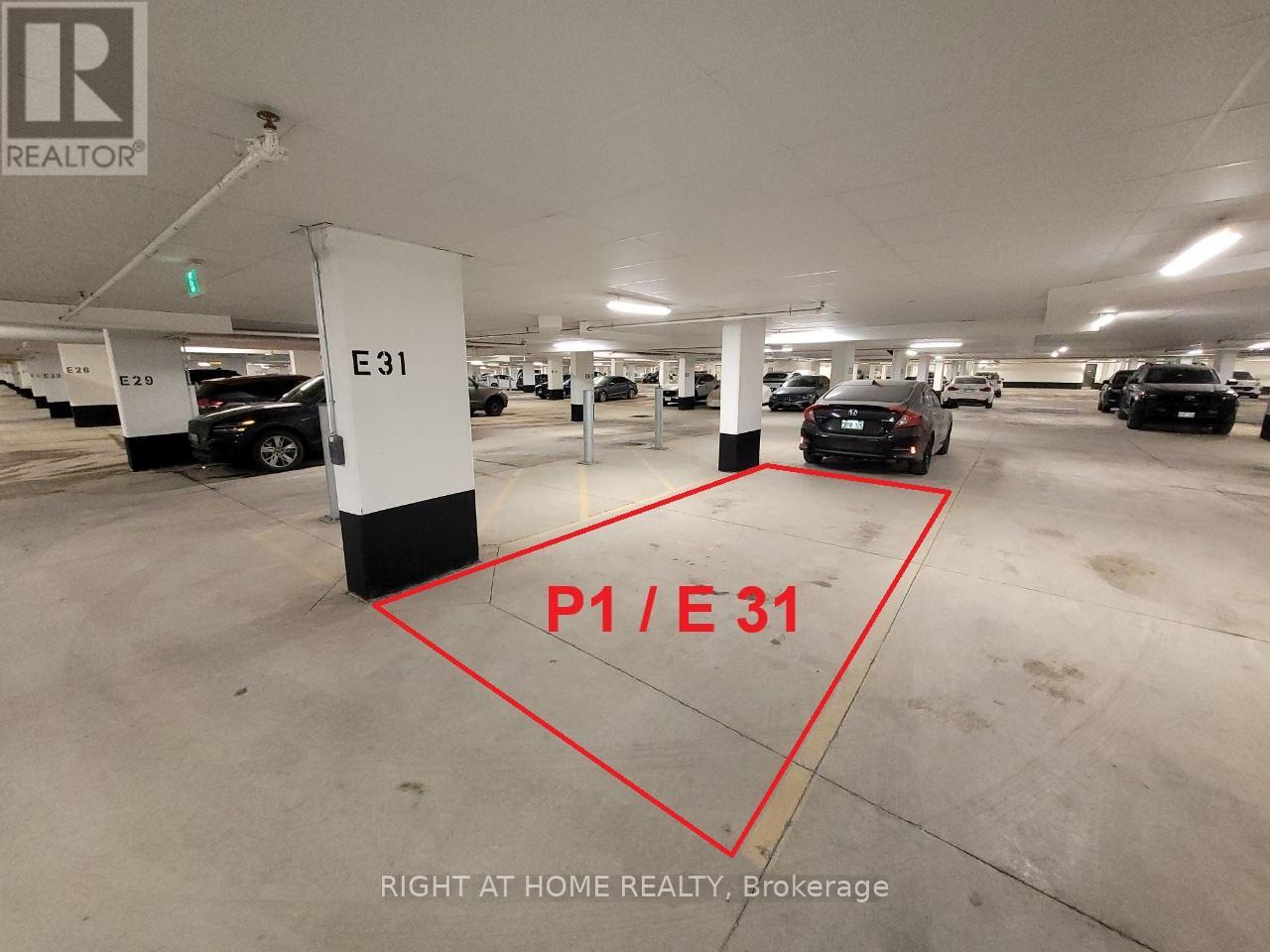 911 - 2 Steckley House Lane, Richmond Hill, Ontario  L4S 0N4 - Photo 34 - N12885530