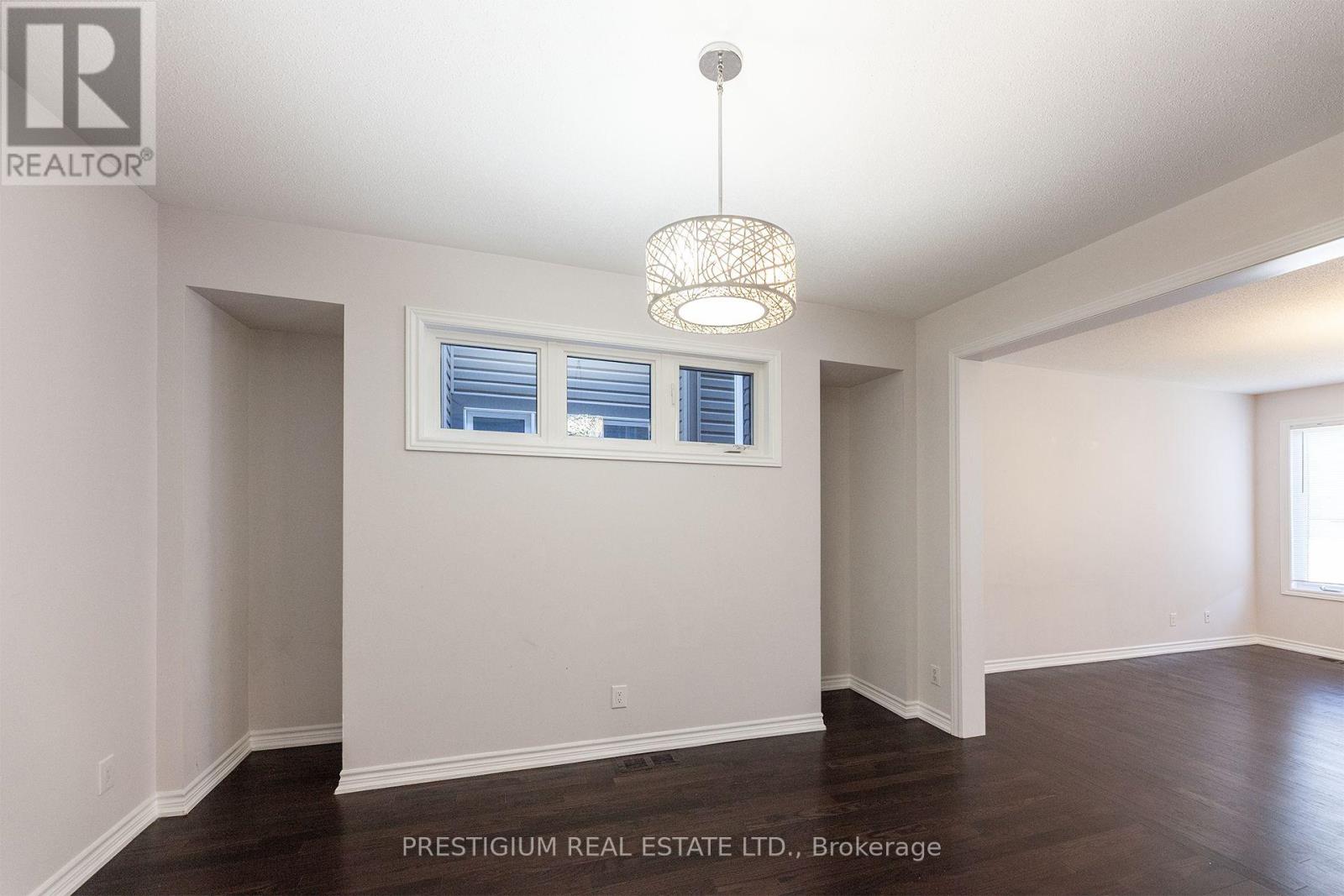 129 Sweetvalley Drive, Ottawa, Ontario  K4A 1A4 - Photo 11 - X12760544