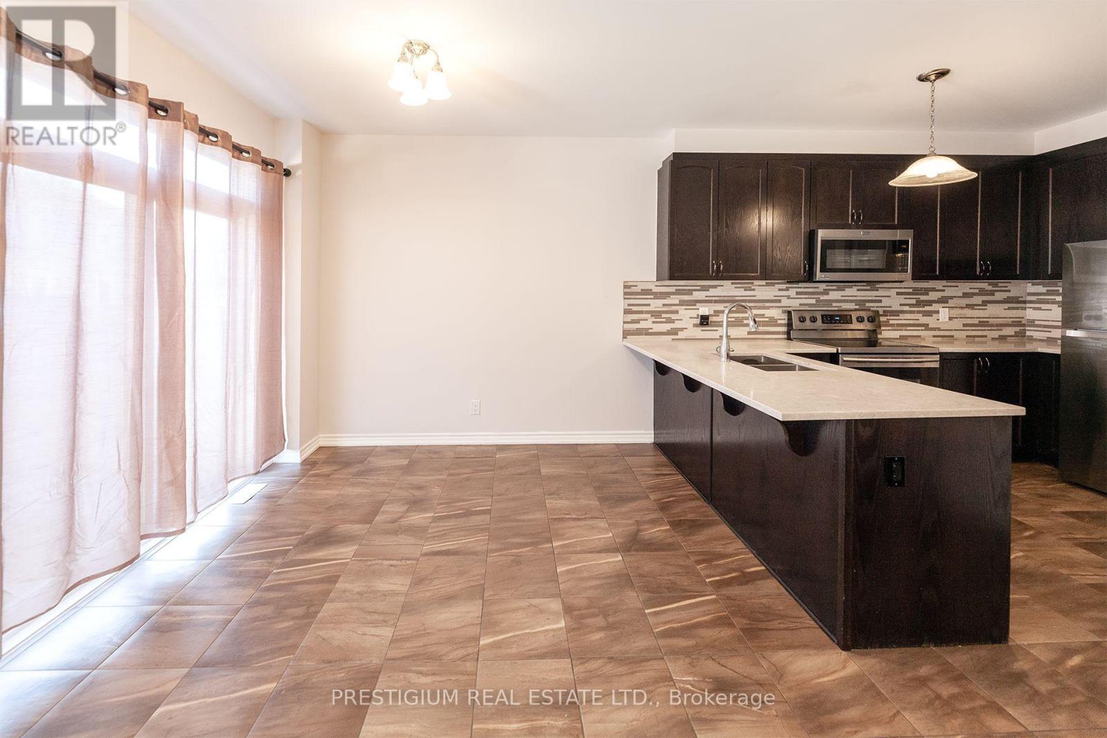 129 Sweetvalley Drive, Ottawa, Ontario  K4A 1A4 - Photo 9 - X12760544