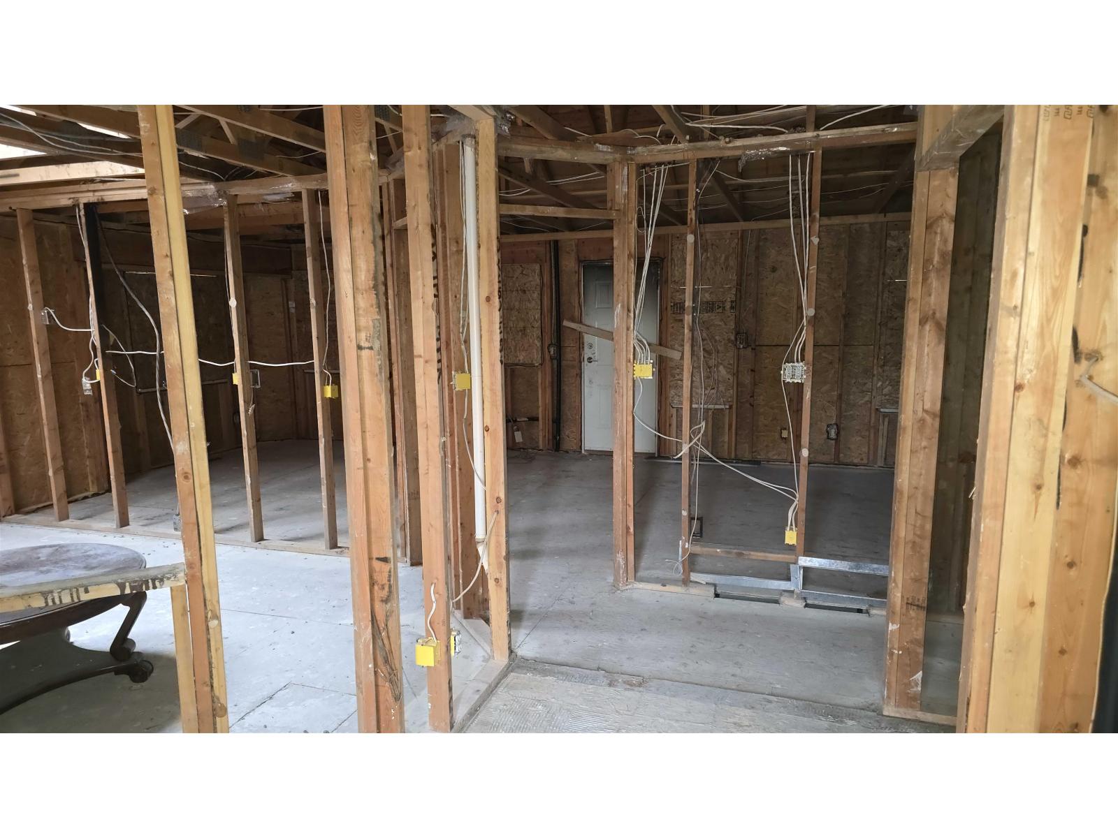 9496 160a Street, Surrey, British Columbia  V4N 2P4 - Photo 13 - R3101425