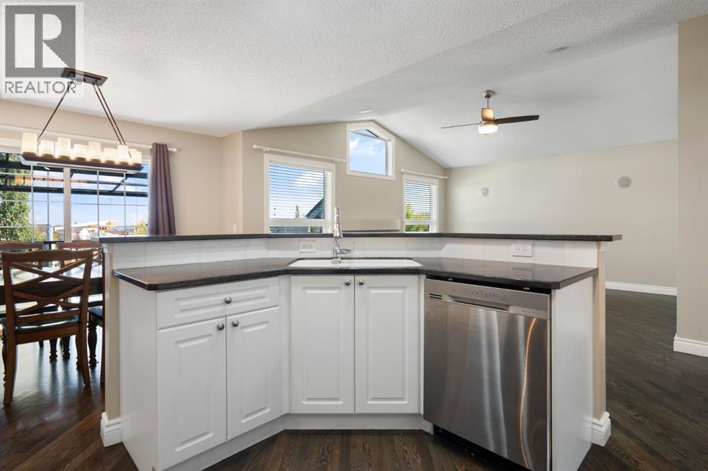 59 Panorama Hills Road Nw, Calgary, Alberta  T3K 5J1 - Photo 7 - A2296791