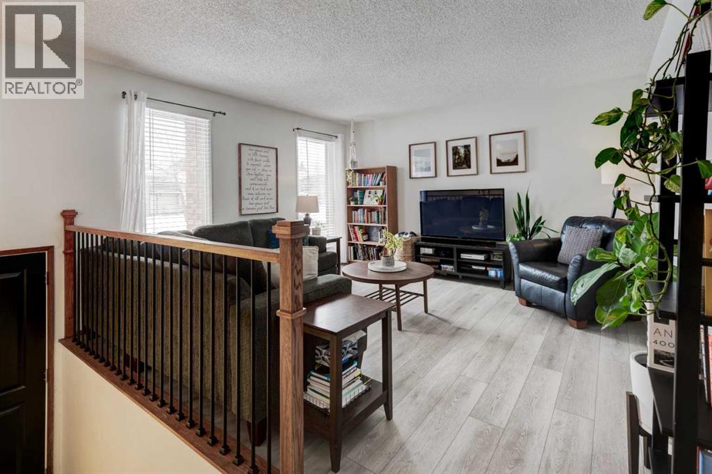 1204 Ranchlands Boulevard Nw, Calgary, Alberta  T3G 1G5 - Photo 5 - A2302964