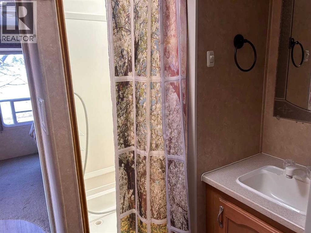 656 2540 Twp 353, Rural Red Deer County, Alberta  T4G 0K6 - Photo 14 - A2303308