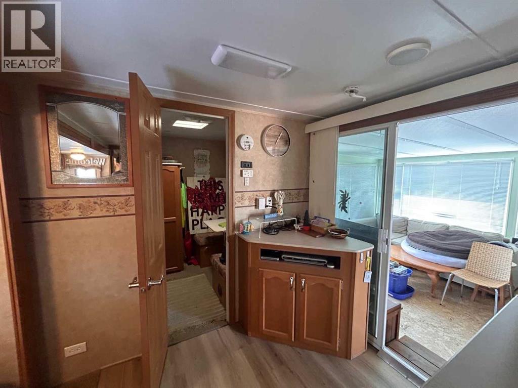 656 2540 Twp 353, Rural Red Deer County, Alberta  T4G 0K6 - Photo 9 - A2303308