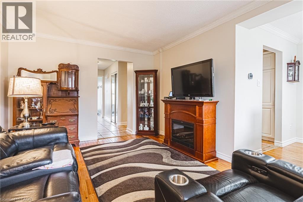 1576 Newlands Crescent Unit# 60, Burlington, Ontario  L7M 1V6 - Photo 6 - 40818838