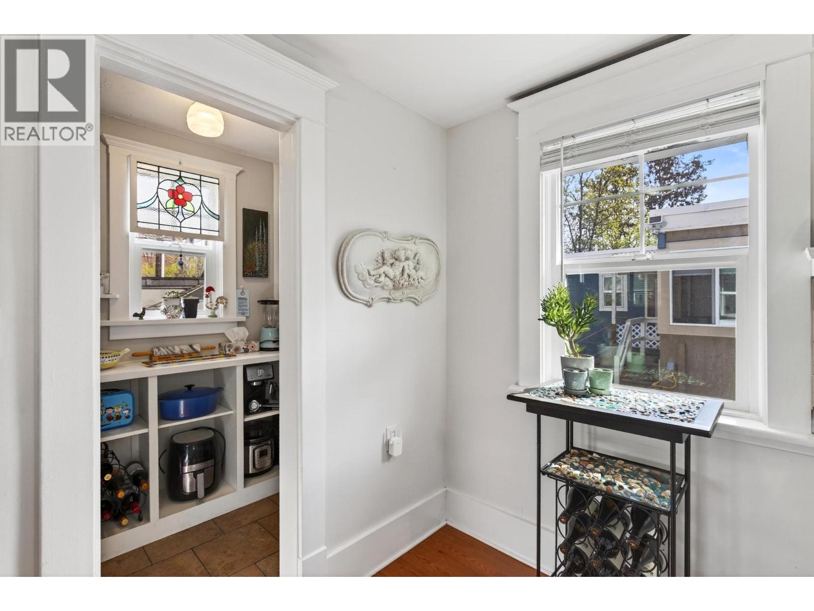 716 Lawson Avenue, Kelowna, British Columbia  V1Y 6S8 - Photo 11 - 10384014