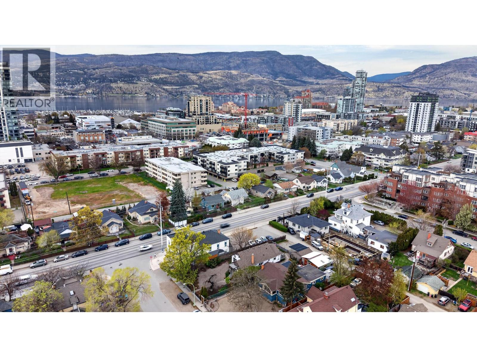 716 Lawson Avenue, Kelowna, British Columbia  V1Y 6S8 - Photo 38 - 10384014