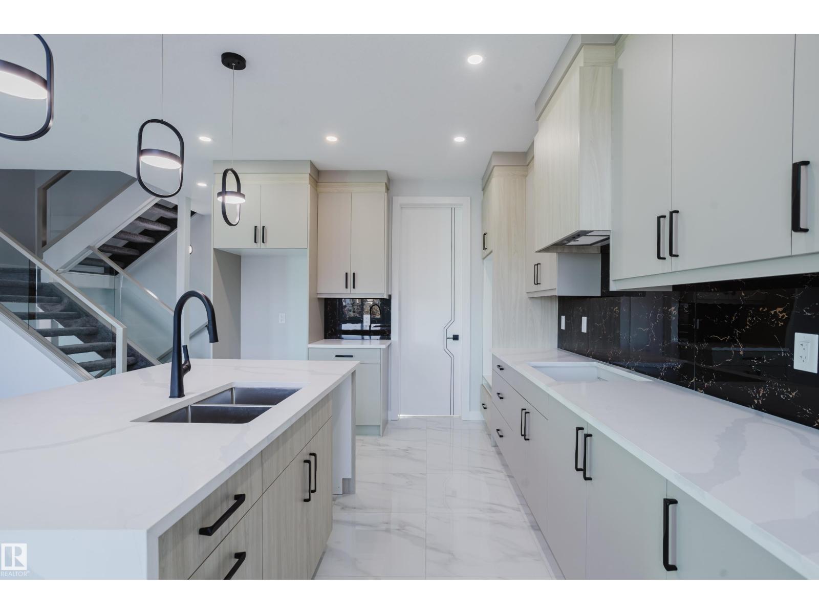 2038 Collip Crescent SW, Edmonton, Alberta  T6W 5B1 - Photo 25 - E4450683