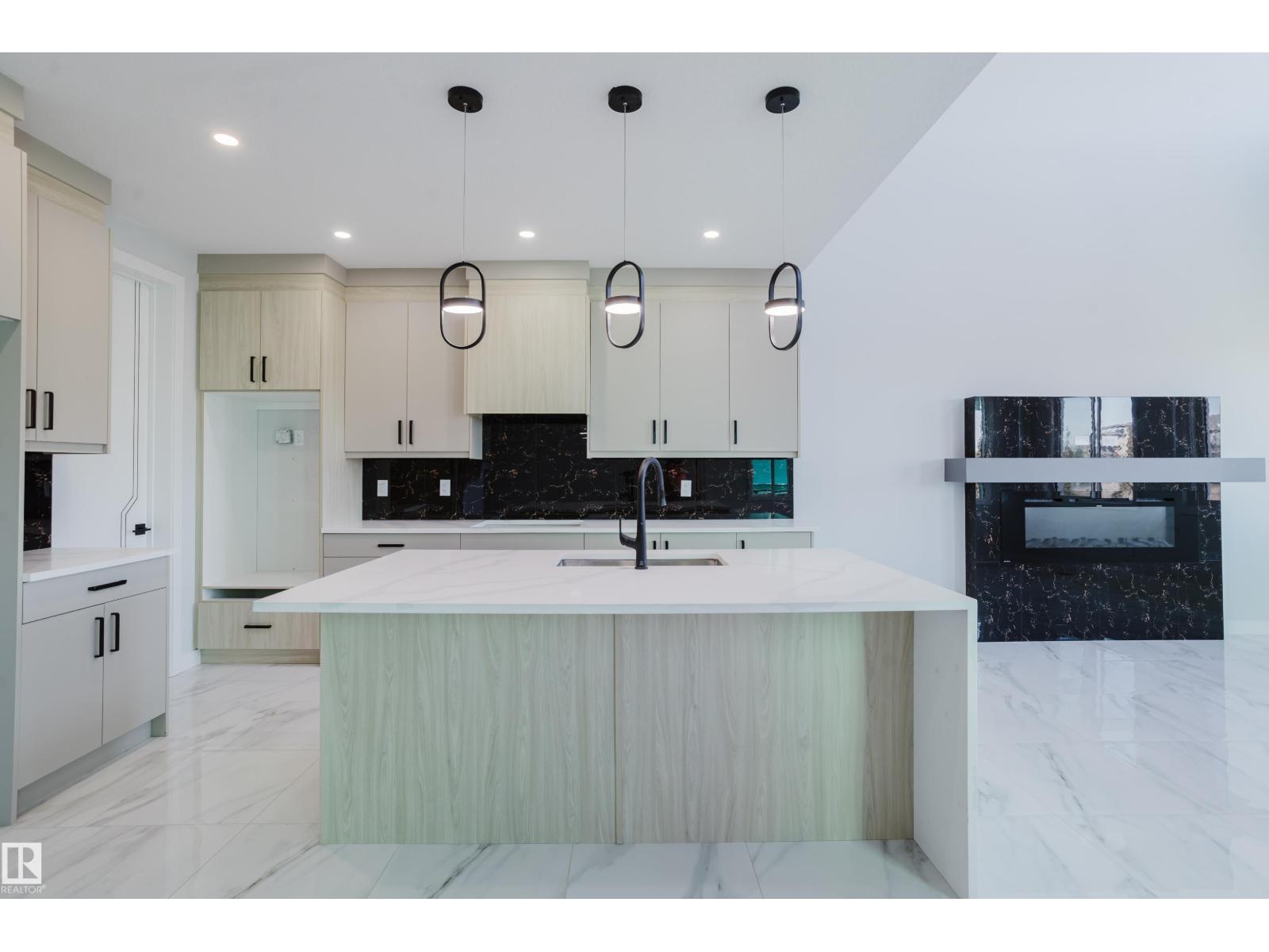 2038 Collip Crescent SW, Edmonton, Alberta  T6W 5B1 - Photo 21 - E4450683