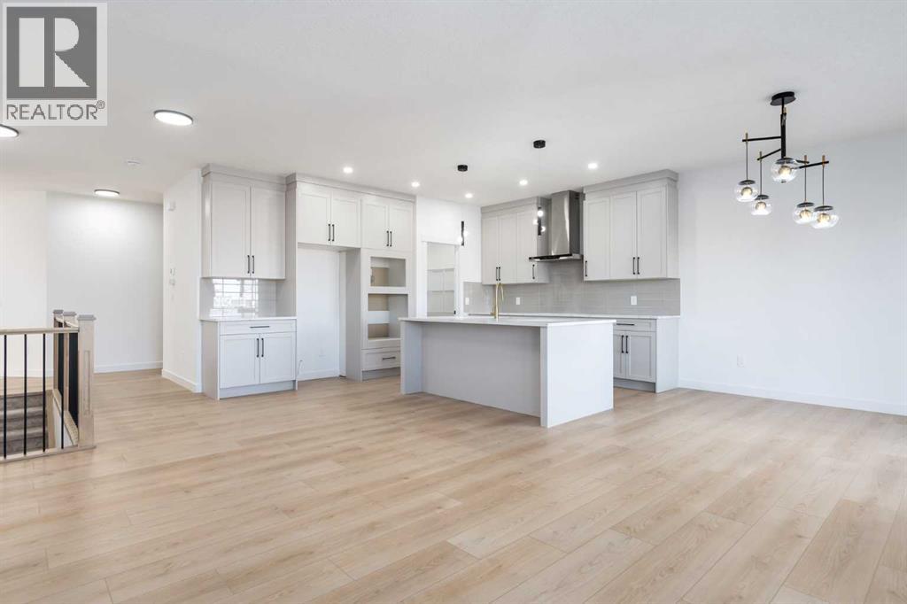 208 Monterey Bay SE, High River, Alberta  T1V 0J7 - Photo 10 - A2275431