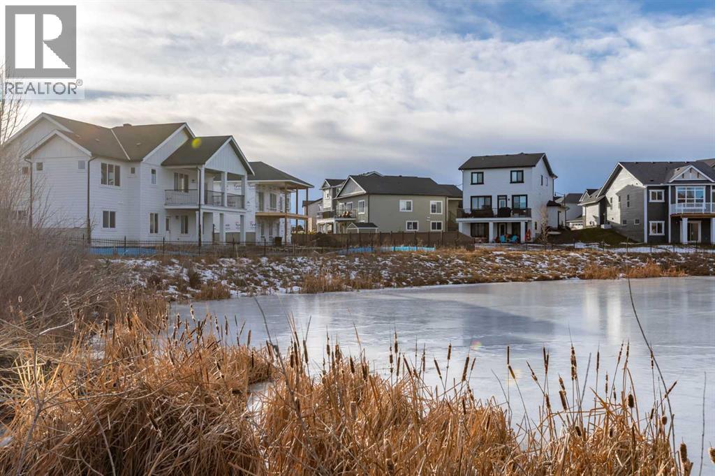 208 Monterey Bay SE, High River, Alberta  T1V 0J7 - Photo 46 - A2275431