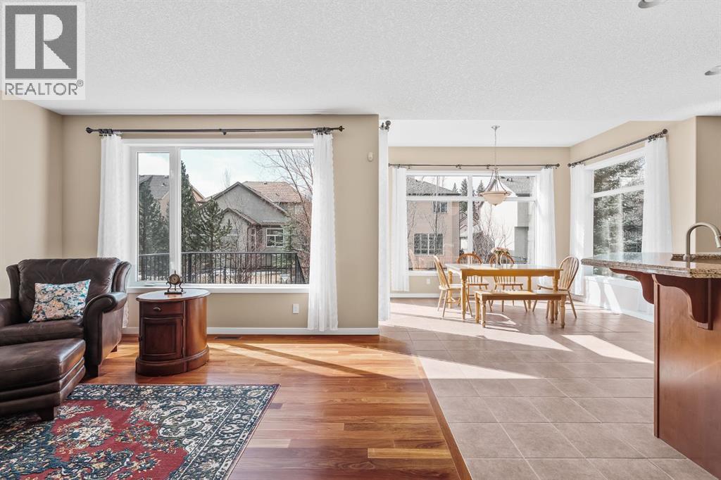 430 Discovery Ridge Boulevard Sw, Calgary, Alberta  T3H 5T7 - Photo 4 - A2301240