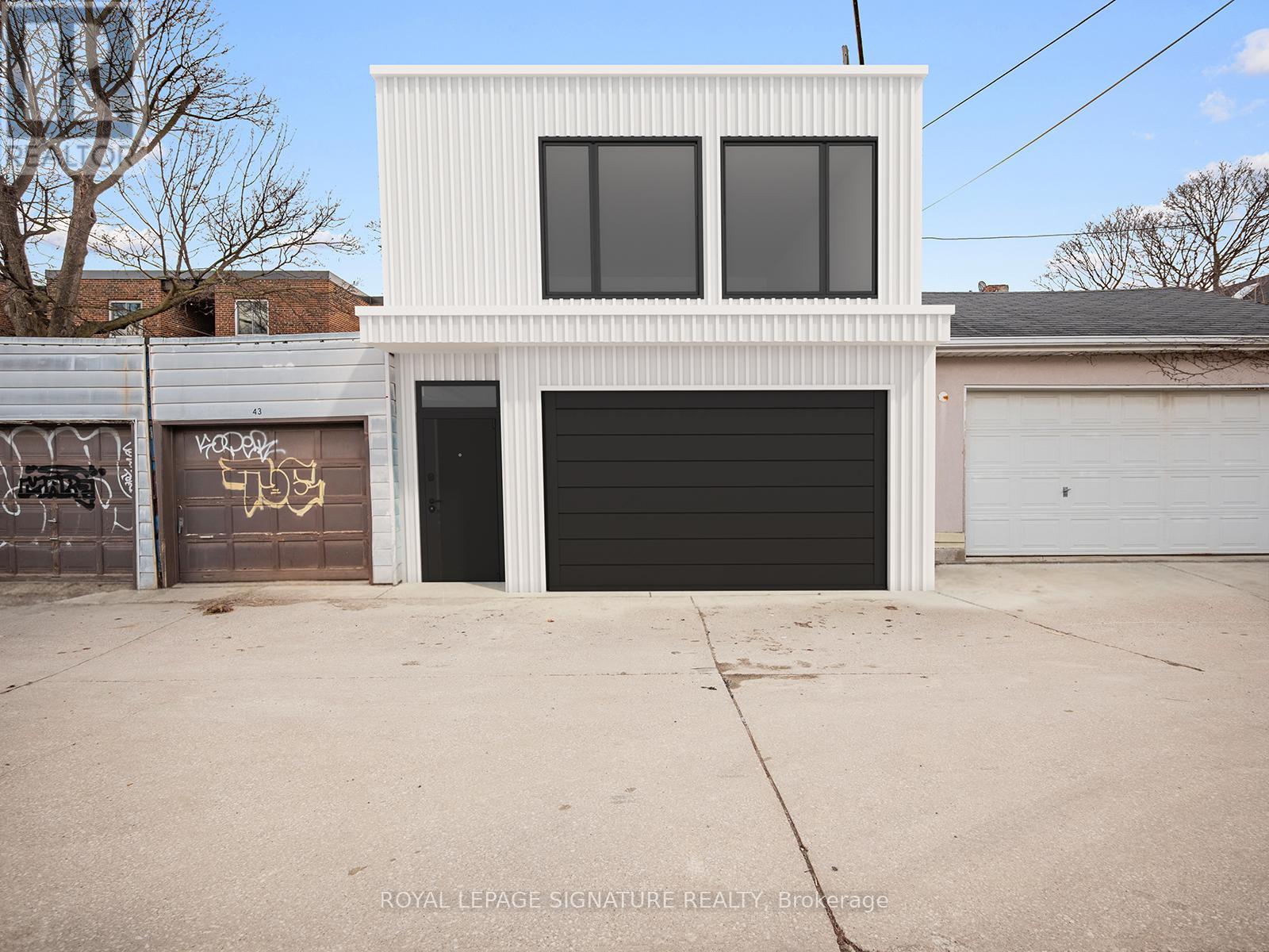 45 Eaton Avenue, Toronto, Ontario  M4J 2Z4 - Photo 3 - E12951718