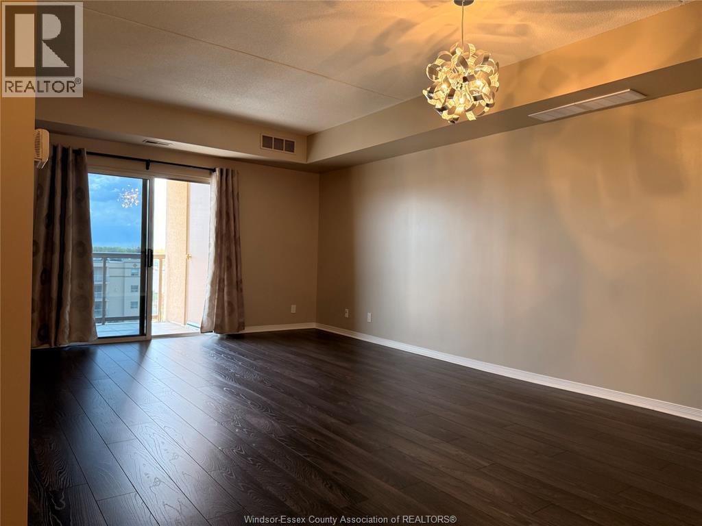 315 Village Grove Drive Unit# 501, Tecumseh, Ontario  N8N 5G4 - Photo 12 - 26008523